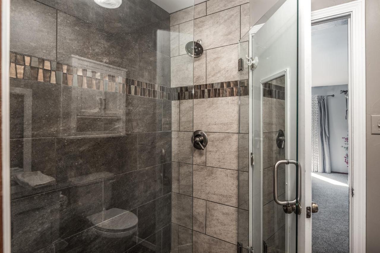 Tis Holiday Haus, 3 Bedrooms, Sleeps 11, Hot Tub, Fireplace, Foosball Ruidoso Exterior foto