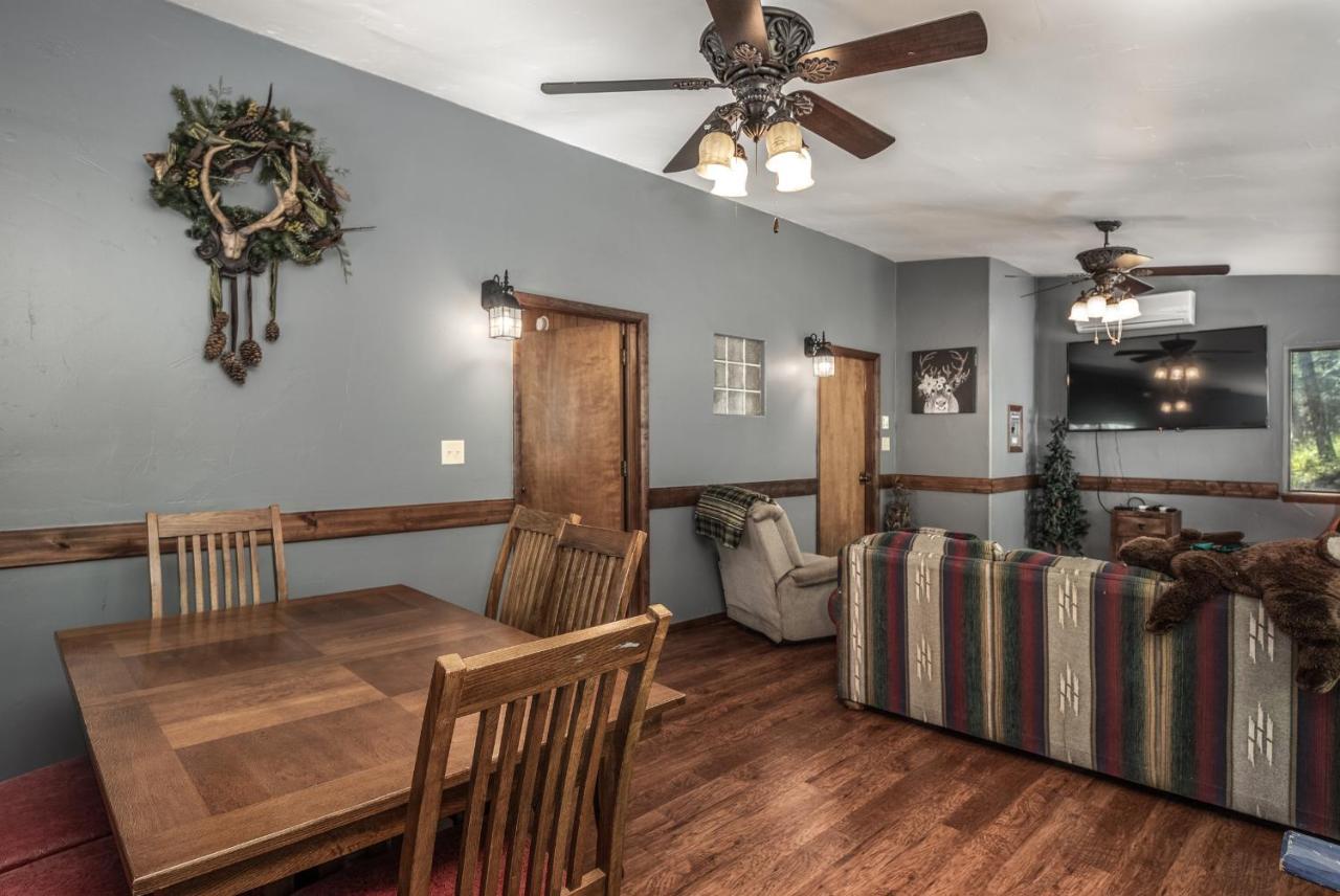 Tis Holiday Haus, 3 Bedrooms, Sleeps 11, Hot Tub, Fireplace, Foosball Ruidoso Exterior foto